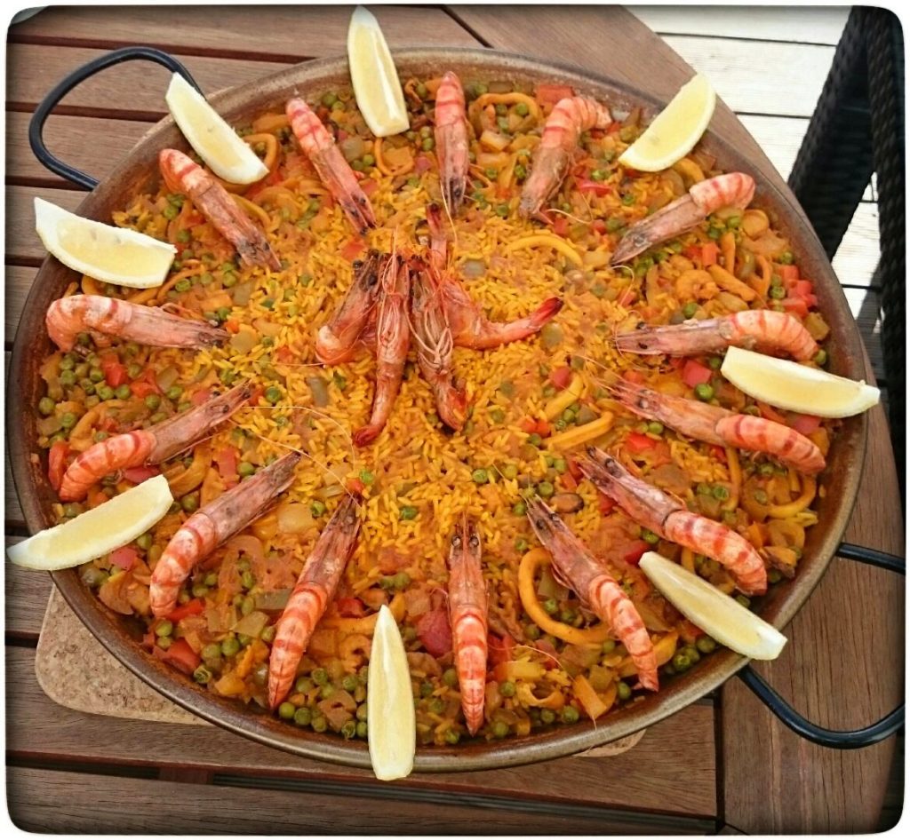 paella-mit-meeresfruechten