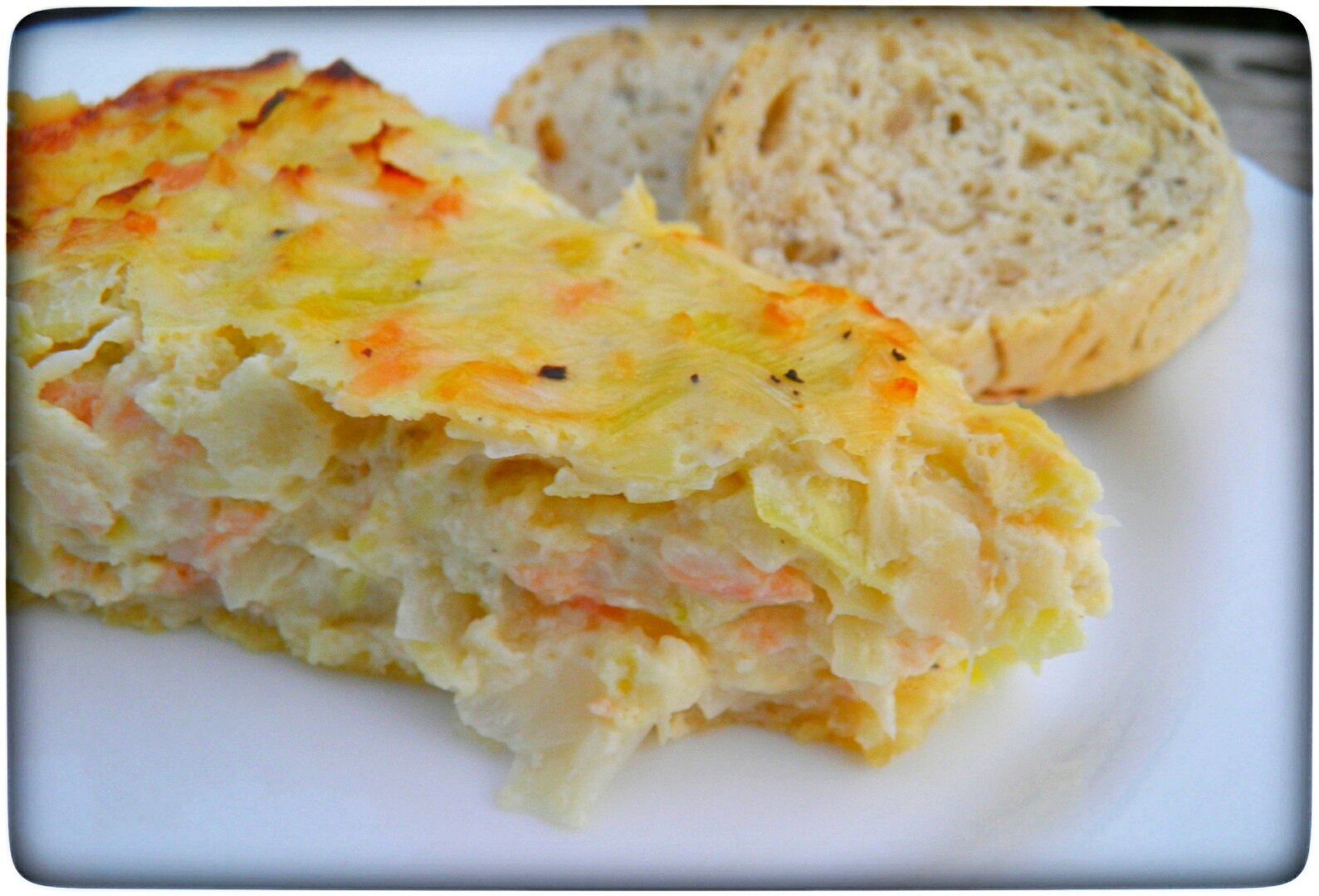 Lachs-Quiche-mit-Lauch-und-Dinkelbaguette-aus-dem-Thermomix - Food ...