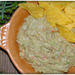 Guacamole mit Nachos oder als Dip aus dem Thermomix - schmeckt immer lecker