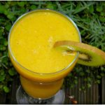 Guten-Morgen-Smoothie-Mango-Kiwi-mit-Kokos-aus-dem-Thermomix