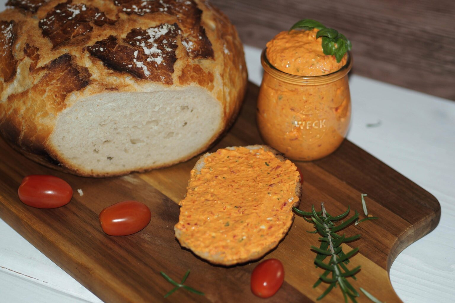 Gregorio: Ein knuspriges Dinkel-Joghurt Mischbrot - Wiewowasistgut Gregorio: Ein knuspriges Dinkel-Joghurt Mischbrot - Wiewowasistgut