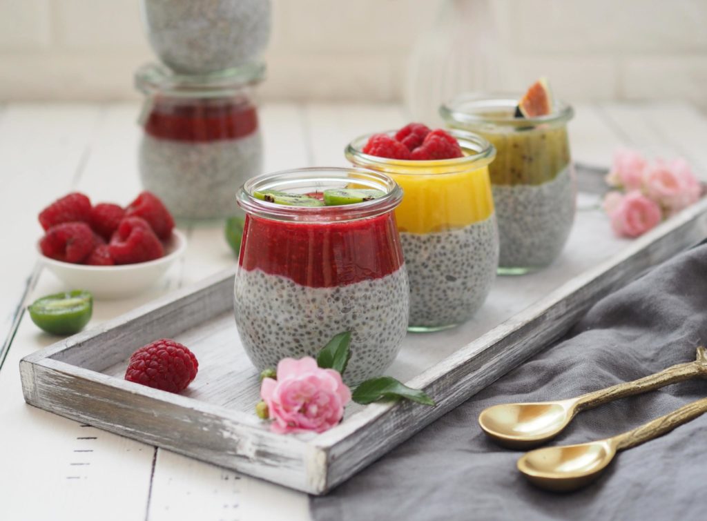 chia-pudding-mit-obst