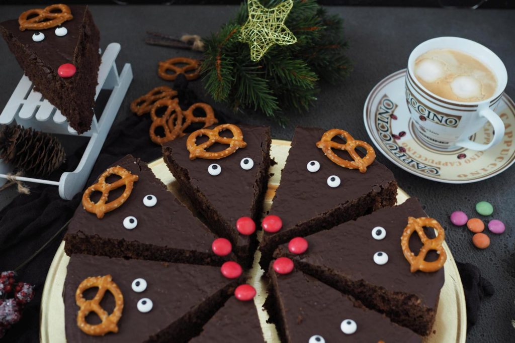 rudolf-rentierkuchen-schoko-nuss-kuchen