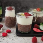 meal-prep-acai-erdbeer-chia-protein-oats-gesundes-fruehstueck