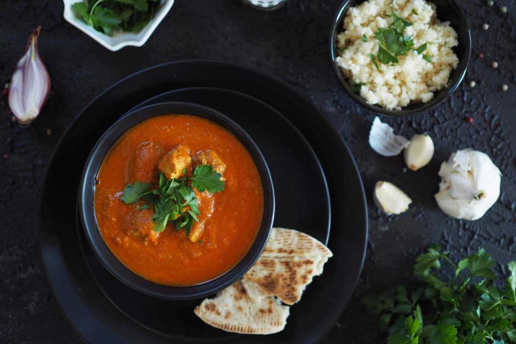 murgh-makhani-indisches-butter-chicken-low-carb-blumenkohlreis