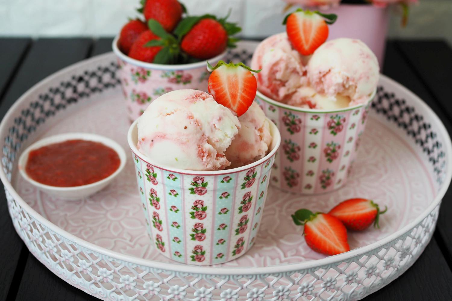joghurteis-limette-erdbeeren - wiewowasistgut.com
