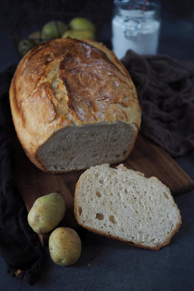 alois-das-knusprige-kartoffelbrot