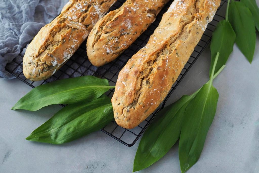 Bärlauch-Baguette mit Vollkornanteil - Wiewowasistgut