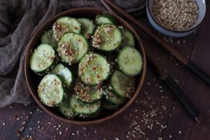 pikanter-asiatischer-gurkensalat