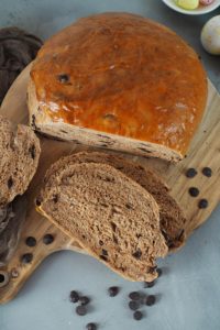 fluffiges-schoko-osterbrot