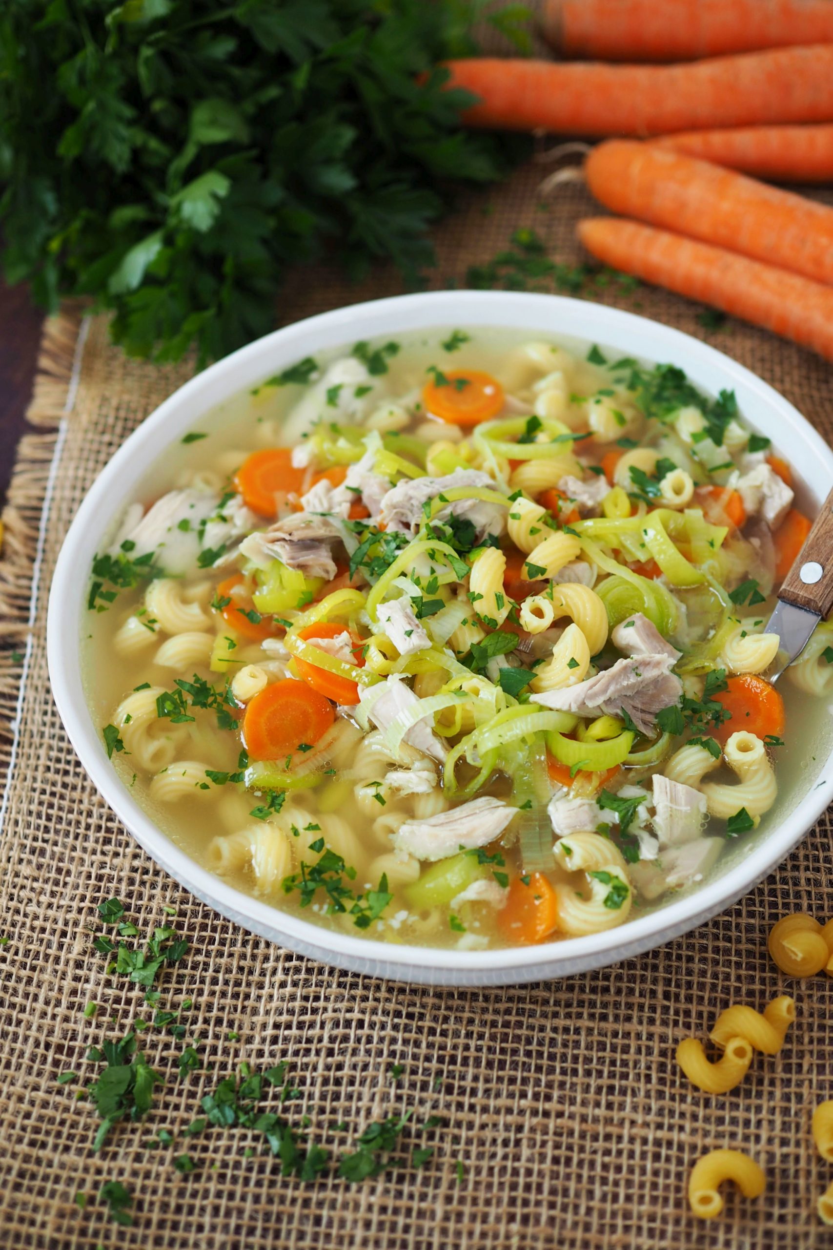 Das beste Hausmittel bei Erkältung: Selbstgemachte Hühnersuppe ...