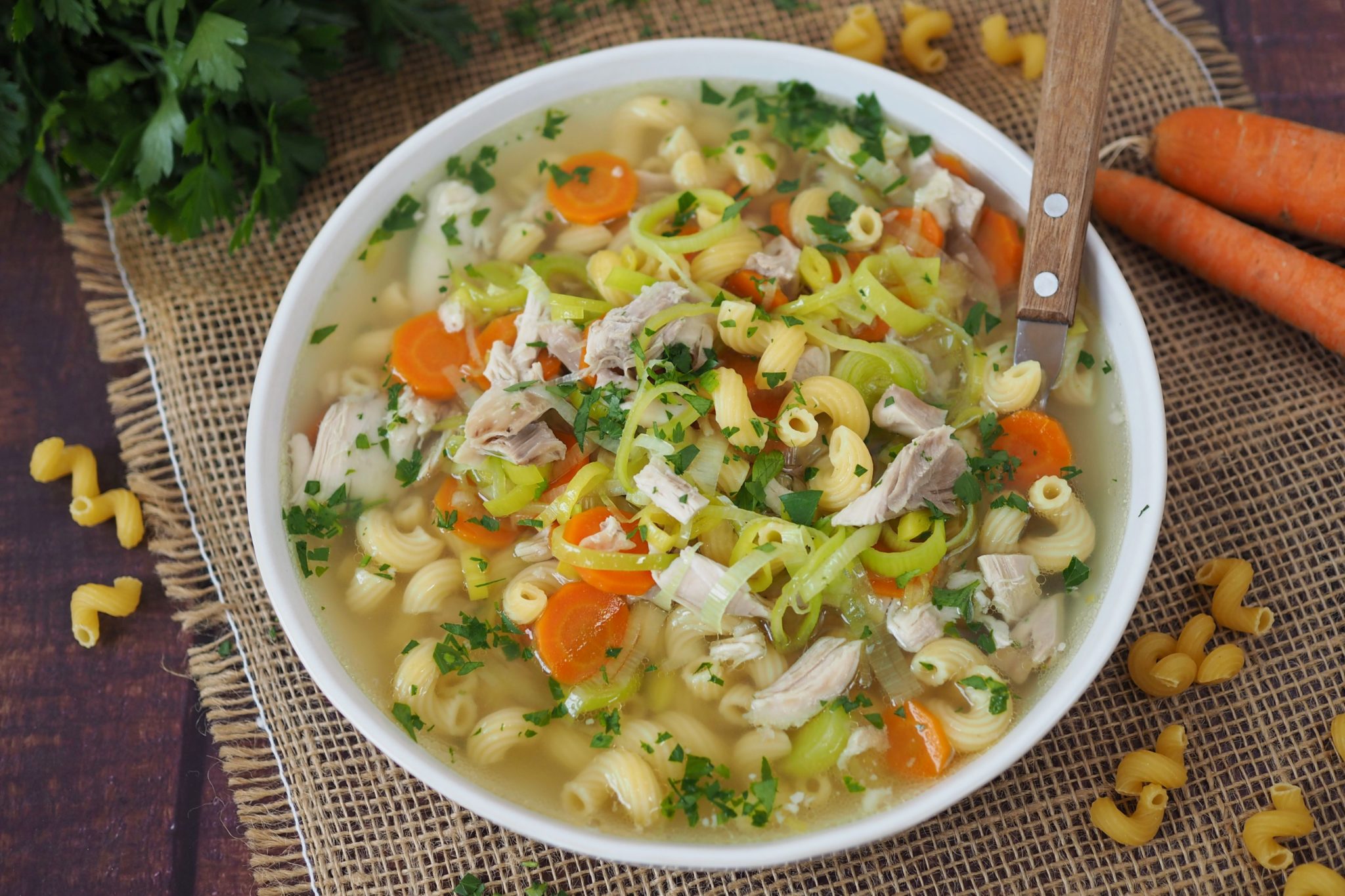 Das beste Hausmittel bei Erkältung Selbstgemachte Hühnersuppe Wiewowasistgut