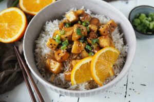 orangen-tofu-mit-reis-vegan