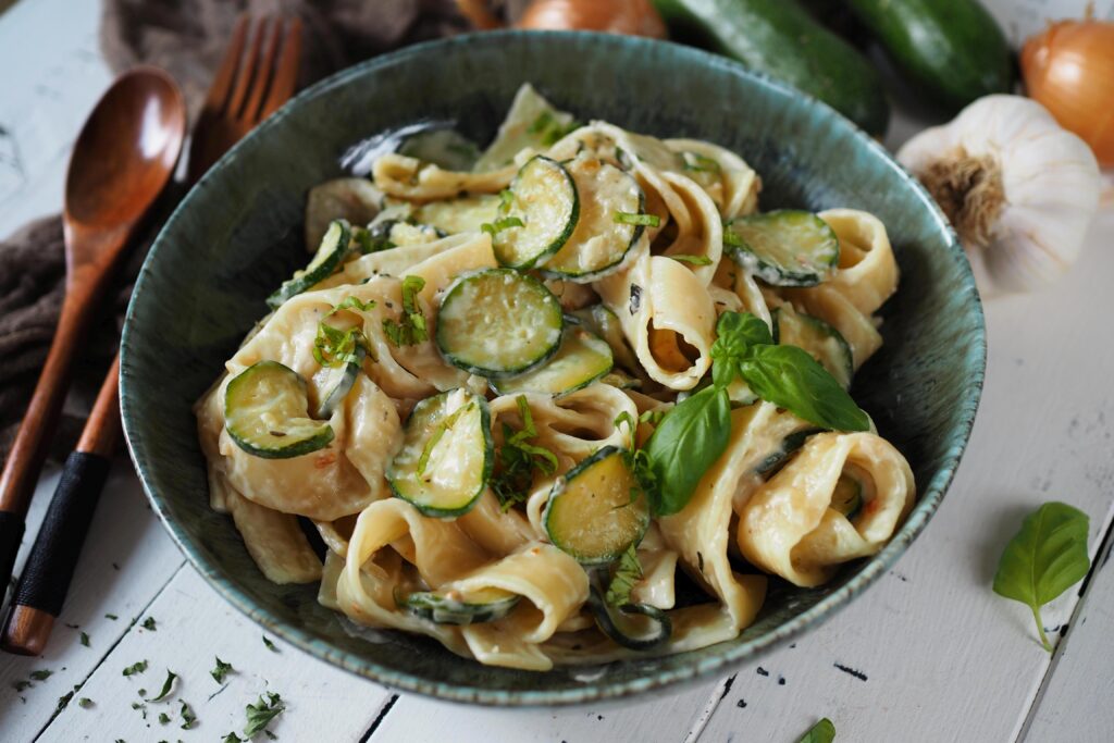 cremige-zucchini-pasta-in-15-minuten