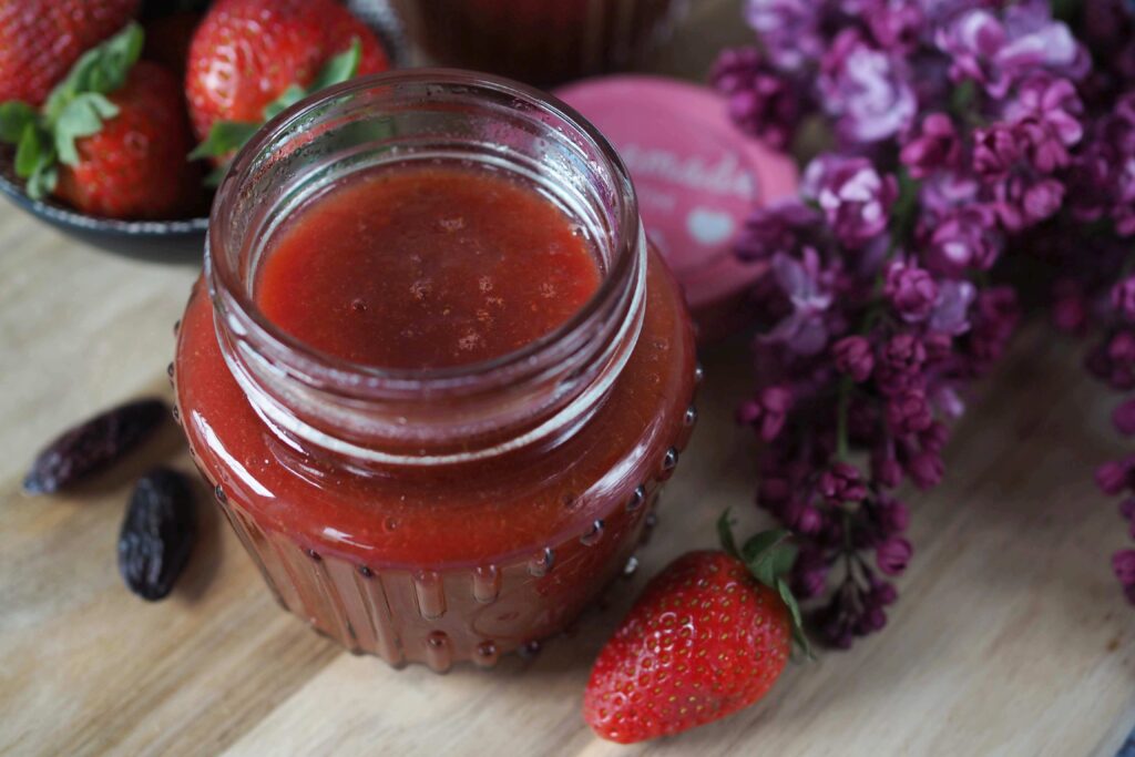Erdbeer-Rhabarber-Lillet Marmelade