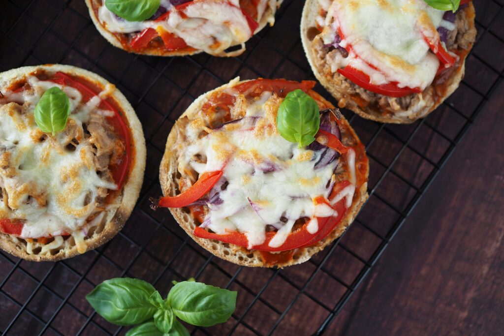 10-minuten-pizza-toaties-aus-der-heissluftfritteuse