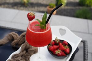 frozen-strawberry-lillet