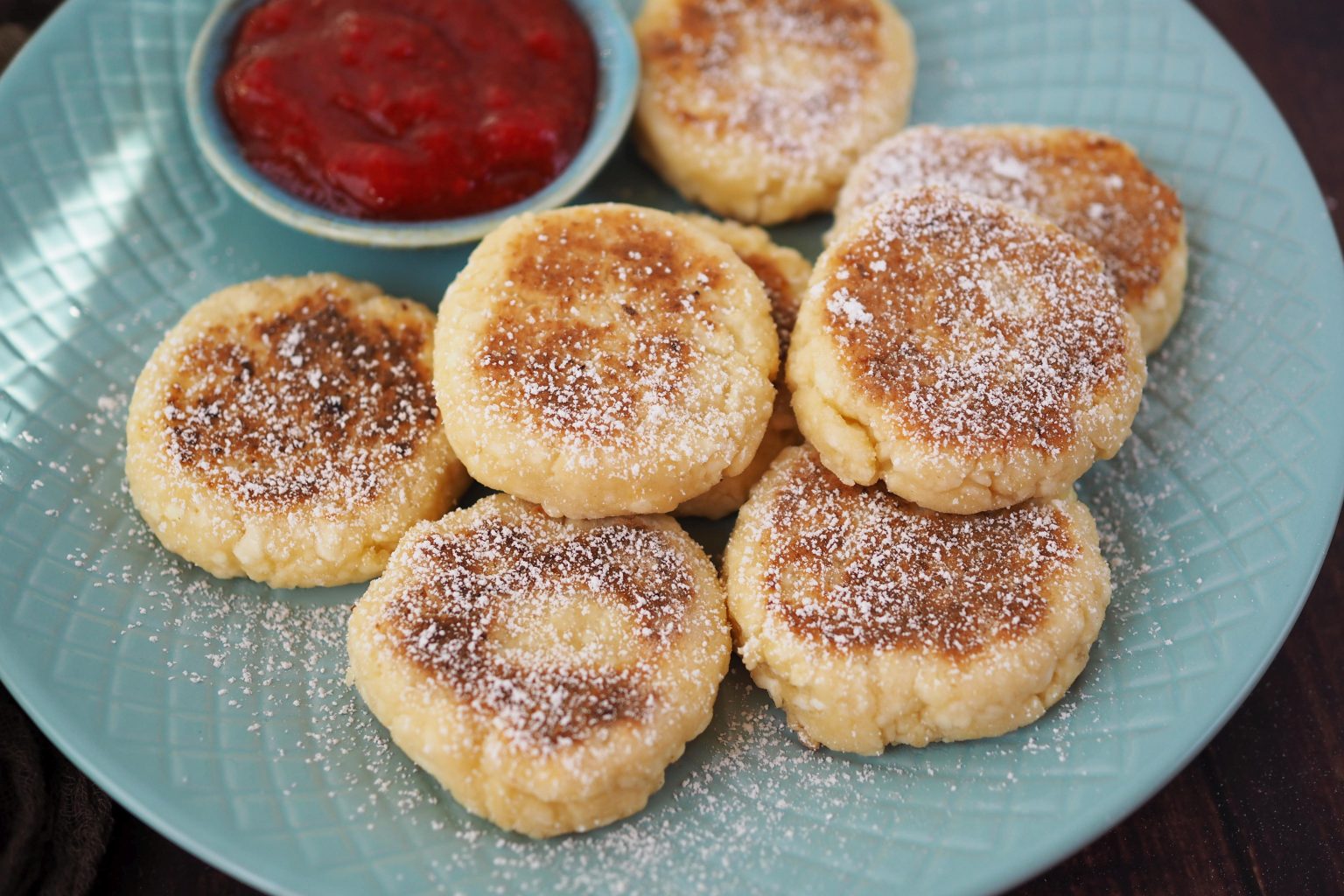 Syrniki (Quarkküchlein) - proteinreiches Frühstück das sättigt ...