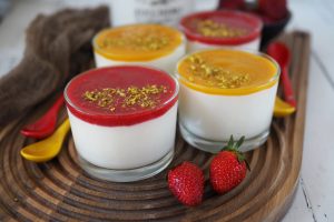 cheesecake-im-glas-mit-fruchttopping