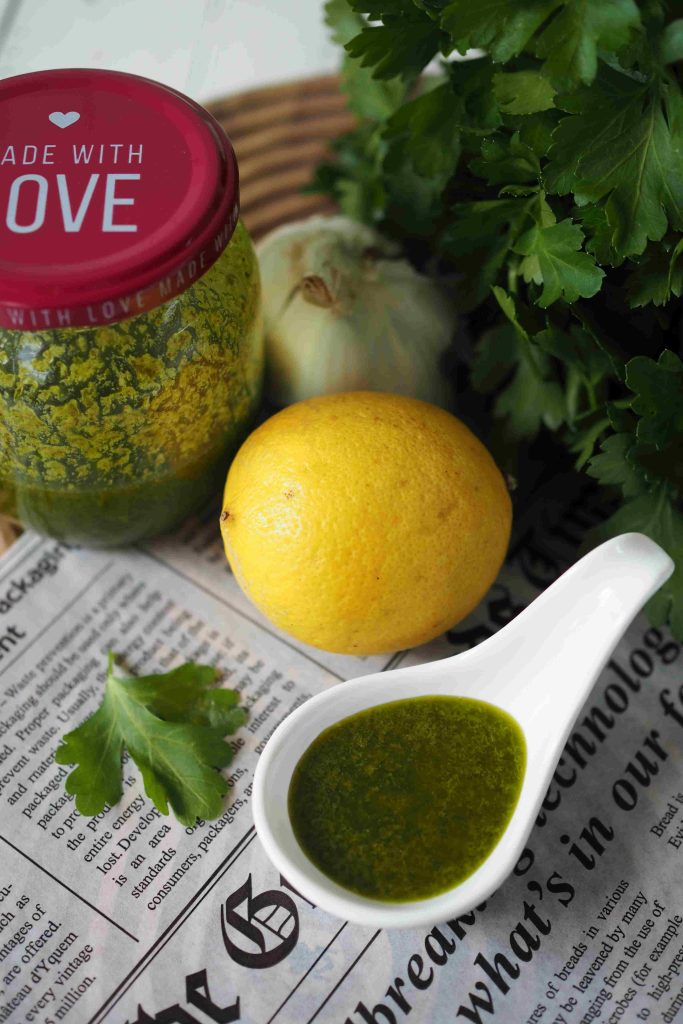 mediterrane-sosse-fuer-fisch-meeresfruechte-salsa-mery