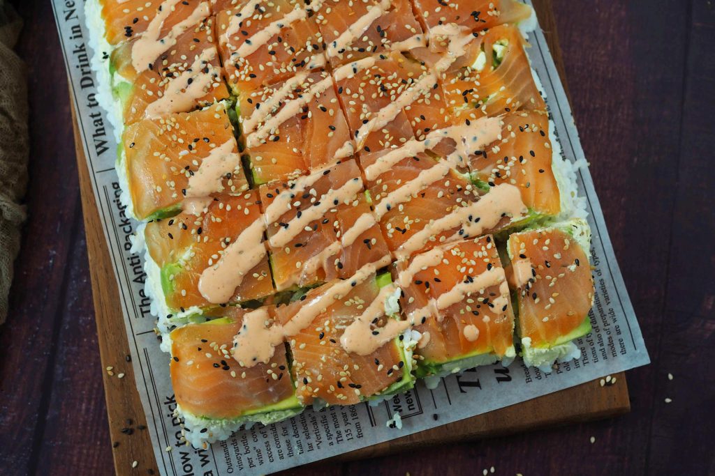 blitz-sushi-mit-lachs-und-avocado-einfaches-rezept-ohne-rollen