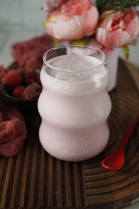 proteinshake-ohne-proteinpulver-selber-machen -eiweissreich