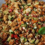 quinoa-haehnchen-salat-proteinreicher-sattmacher-fuer-meal-prep
