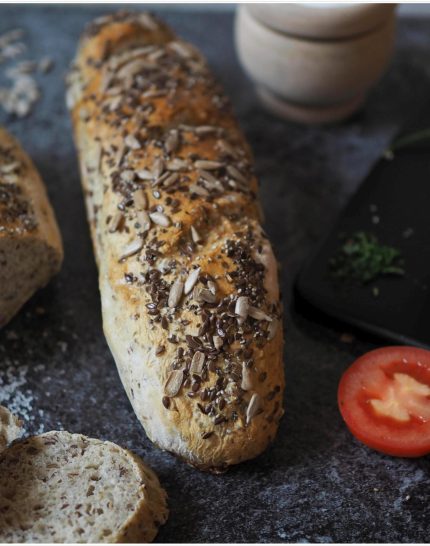 kerniges-koerner-baguette-saaten-geroestete-tomatensuppe-vollkorn-dinkel