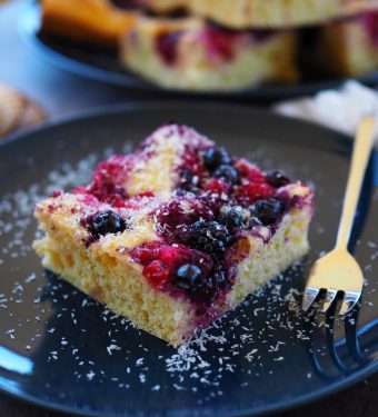 beeren-joghurt-kuchen