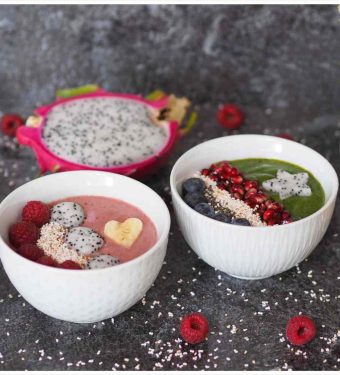 exotische-smoothie-bowls-mit-wintergewuerzen-obst-acai-gerstengras-detox