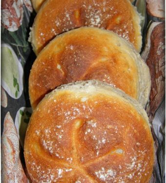 Schnelle-Chia-Frühstücksbrötchen-aus-dem-Thermomix-kurze-Gehzeit