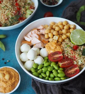 couscous-bowl-mit-edamame-lachs-hummus