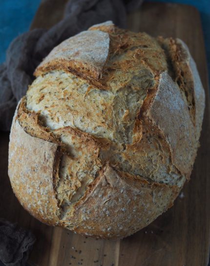 dinkel-chia-power-brot