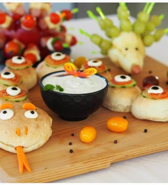 partyschlange-schule-kindergarten-fingerfood-gesund-buffet-edeka