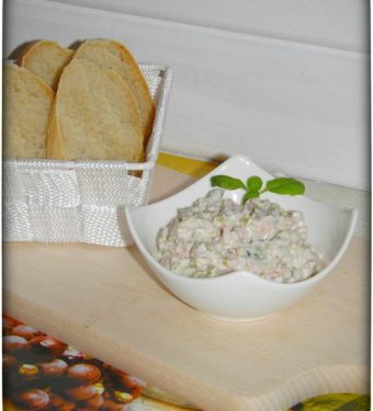 Fleischsalat-selbstgemacht-in-1-Minute-mit-Baguette