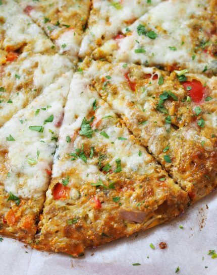 proteinreiche-schuettelpizza-ohne-mehl-mit-haferflocken