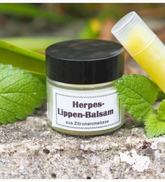 Herpes-Lippenbalsam-Zitronenmelisse-thermomix-Stick-oder-Tiegel
