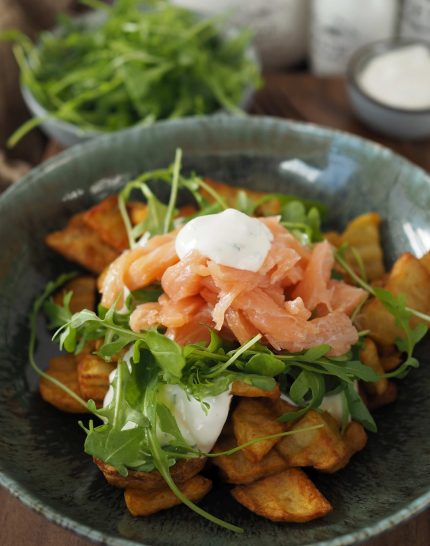 proteinreiche-kartoffel-lachs-bowl-fast-60g
