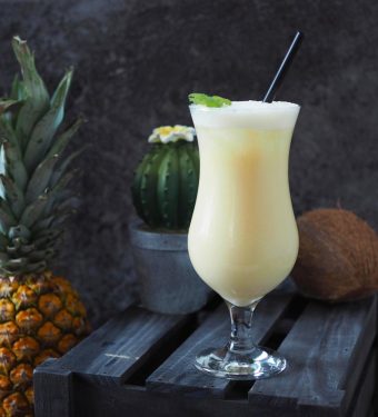 pina-colada-karibik-zu-hause-cocktail-ananas-genießen