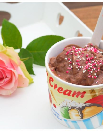 Schoko-Eis-ohne-Zucker-lecker-leicht-Thermomix
