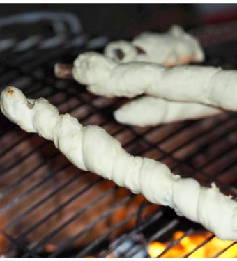 stockbrot-damit-sind-alle-kinder-gluecklich