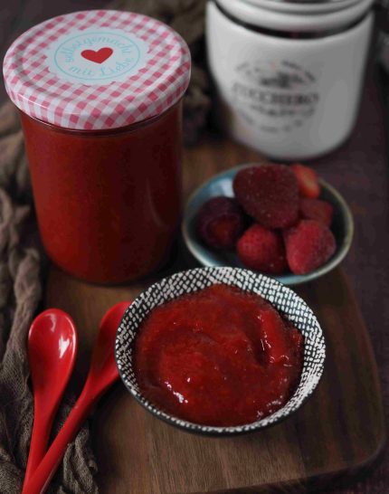 selbstgemachte-zuckerreduzierte-marmelade